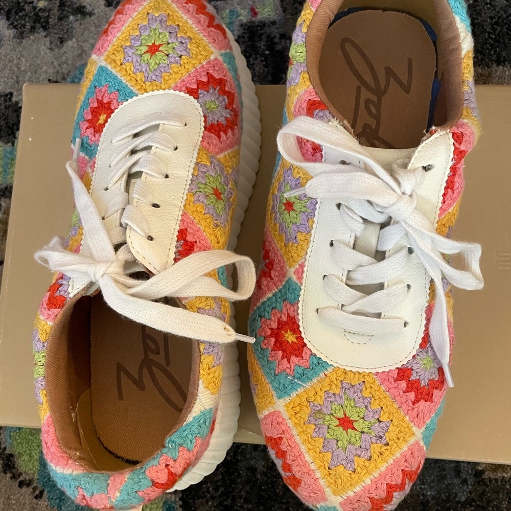 Zodiac Colorful Crochet Sneakers